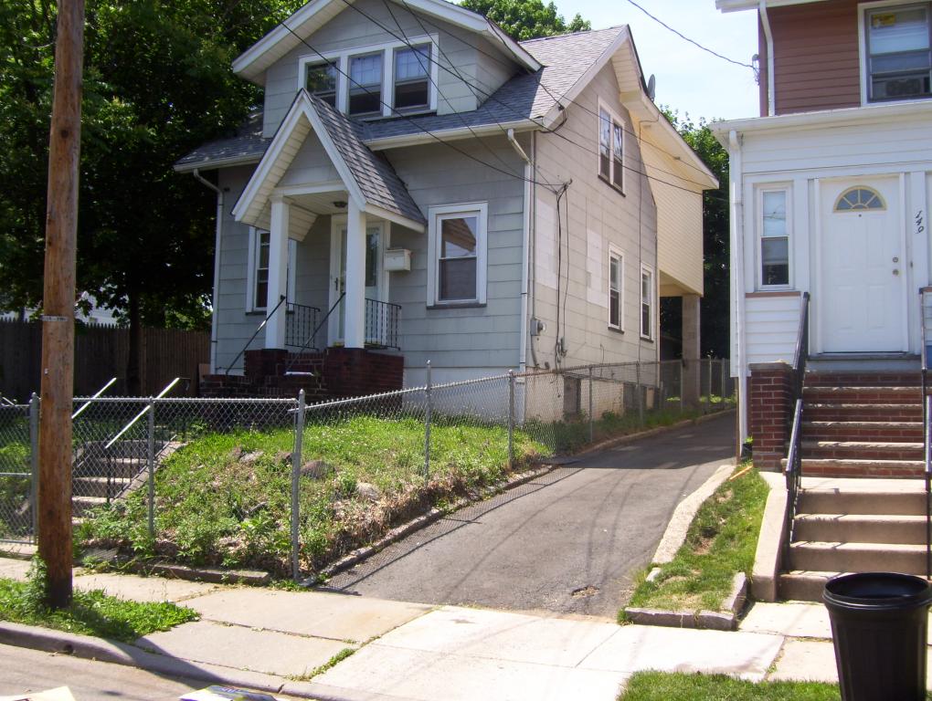 151 S DURAND PLACE