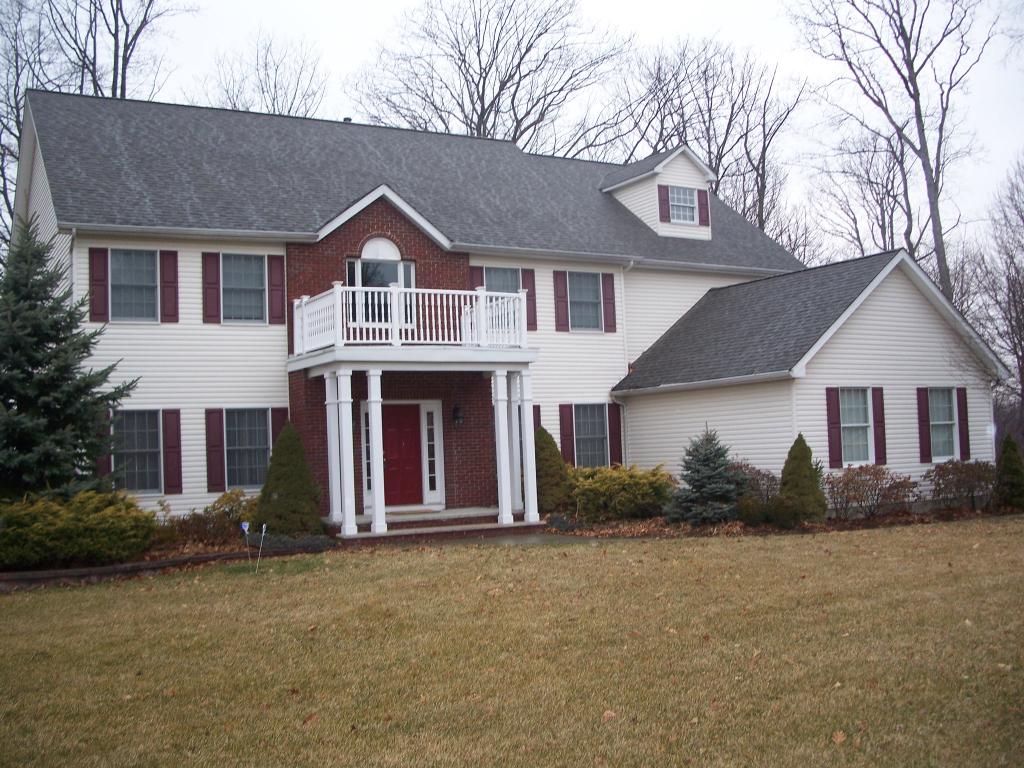 MLS #/Web ID: 2692819