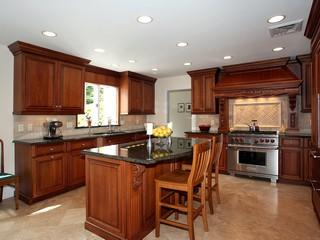 MLS #/Web ID: 2721719