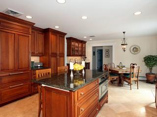 MLS #/Web ID: 2721719