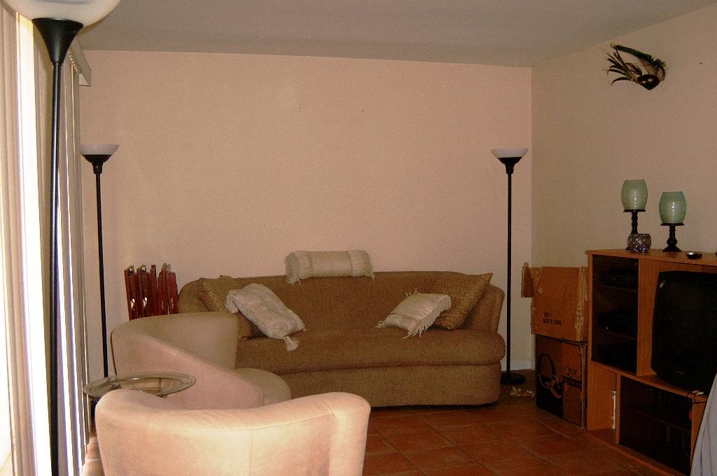 353 RICHARD WAY