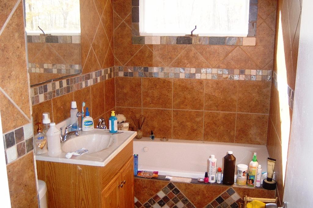 353 RICHARD WAY