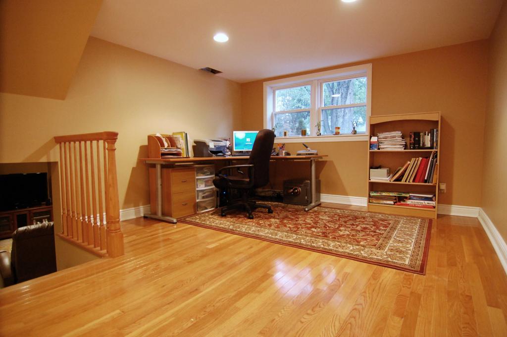 240 DEVON RD