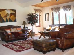 MLS #/Web ID: 2724919