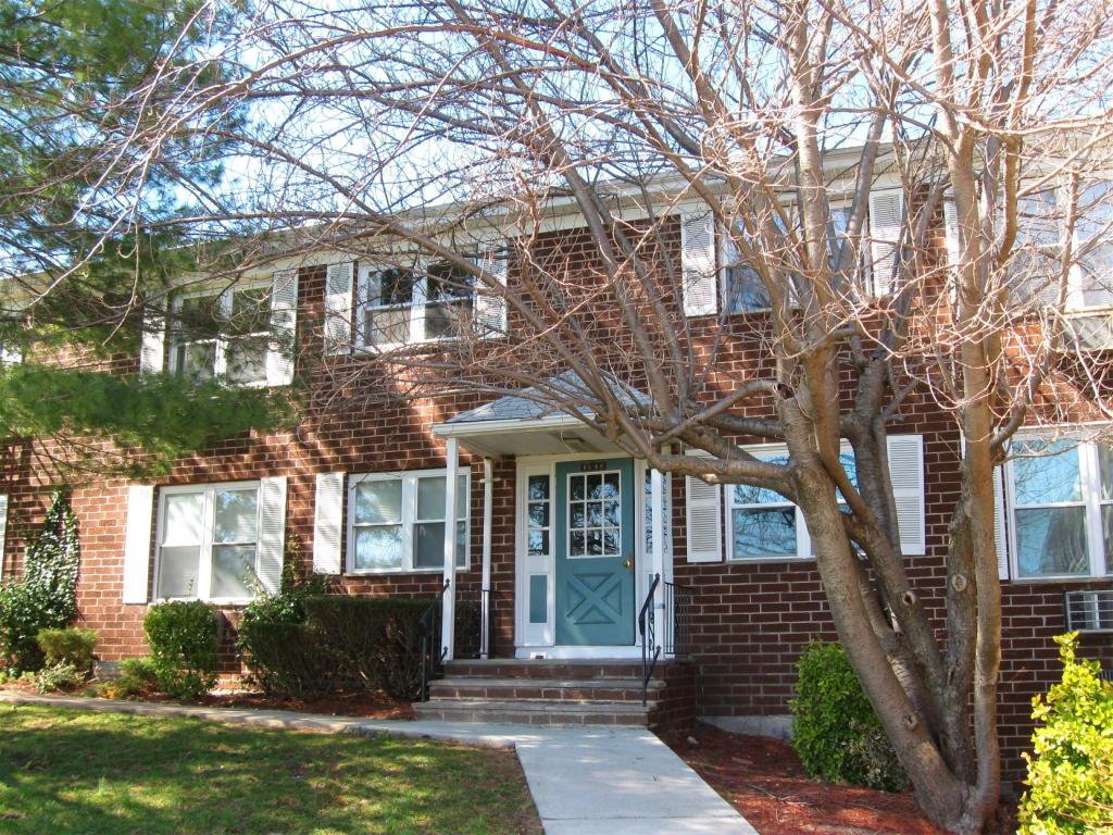 100 PIERSON MILLER DR