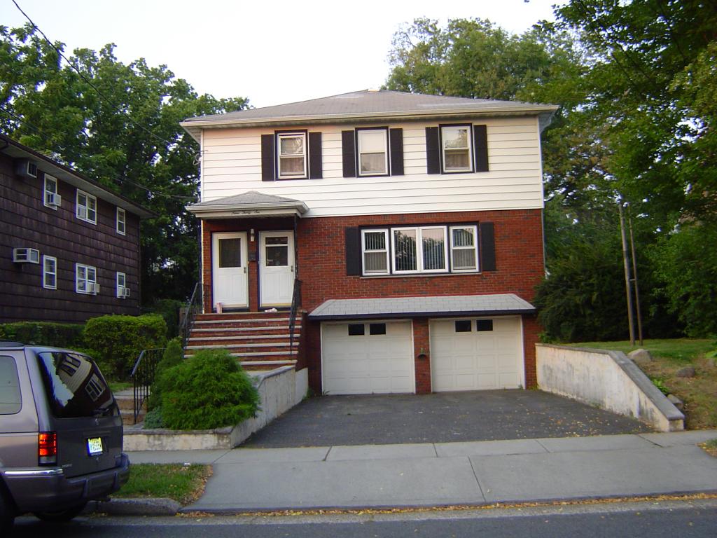 MLS #/Web ID: 2674420