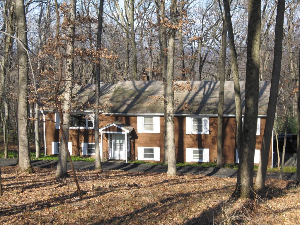 MLS #/Web ID: 2703920