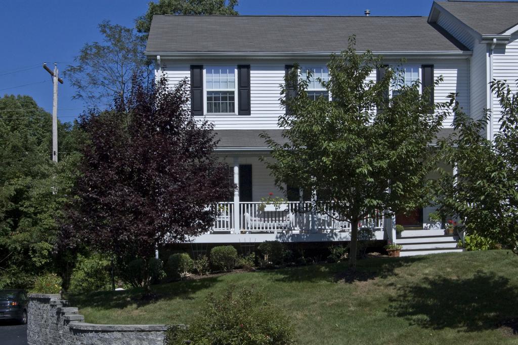 112-1 PEAPACK RD