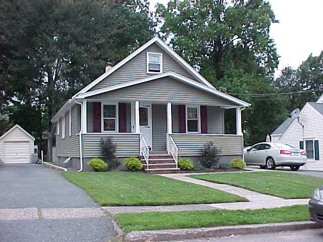MLS #/Web ID: 2717420