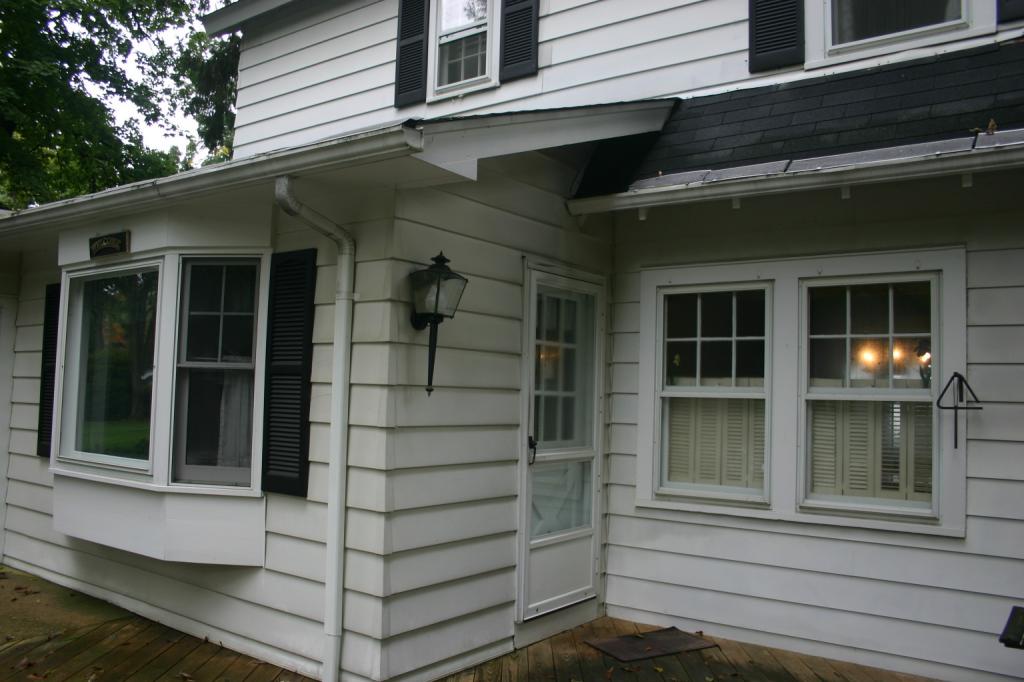 21 IDLEWILD DR