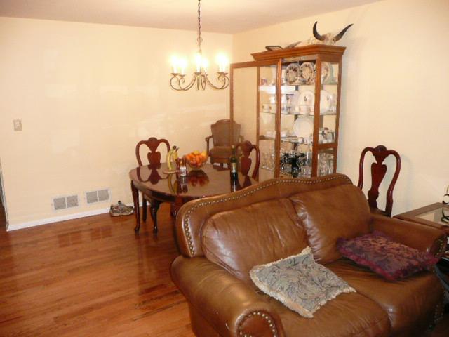 MLS #/Web ID: 2723520