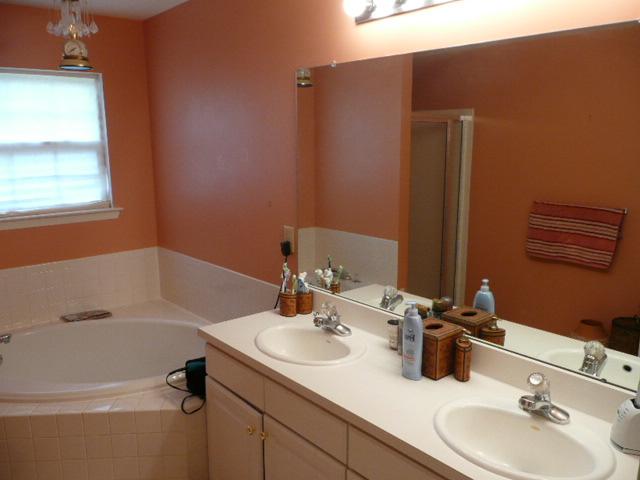 MLS #/Web ID: 2723520