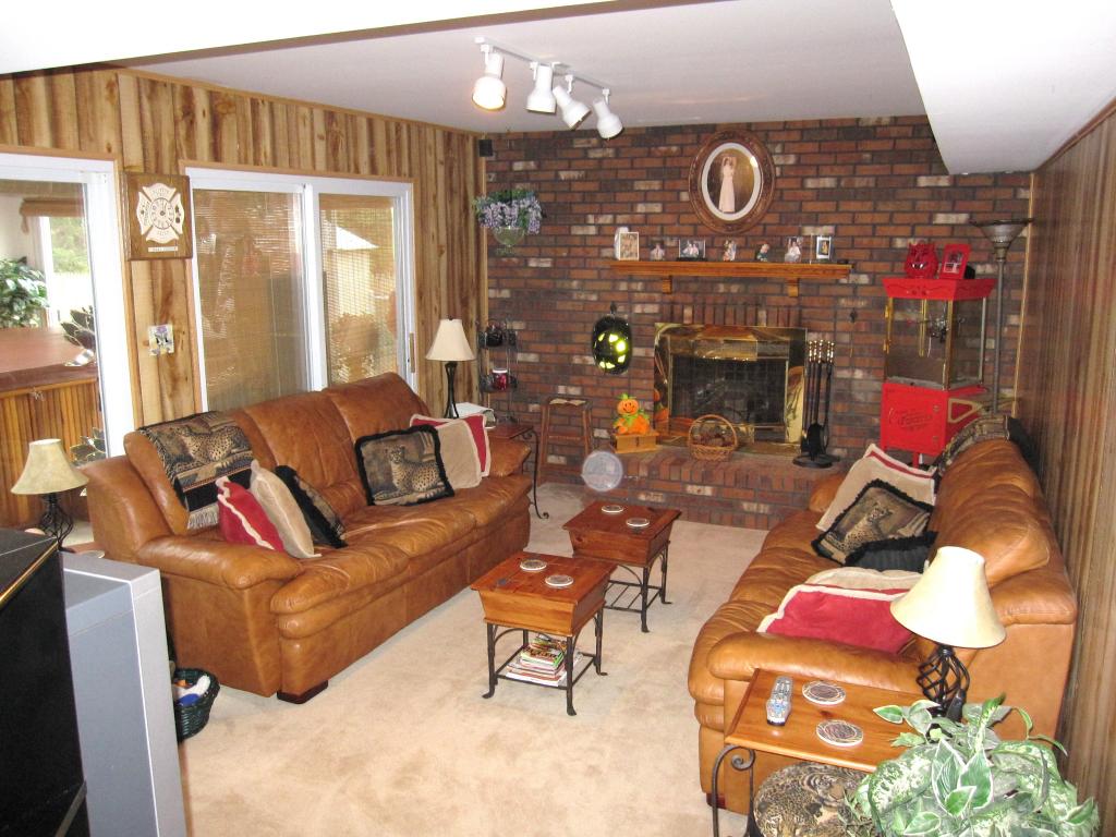 MLS #/Web ID: 2724920