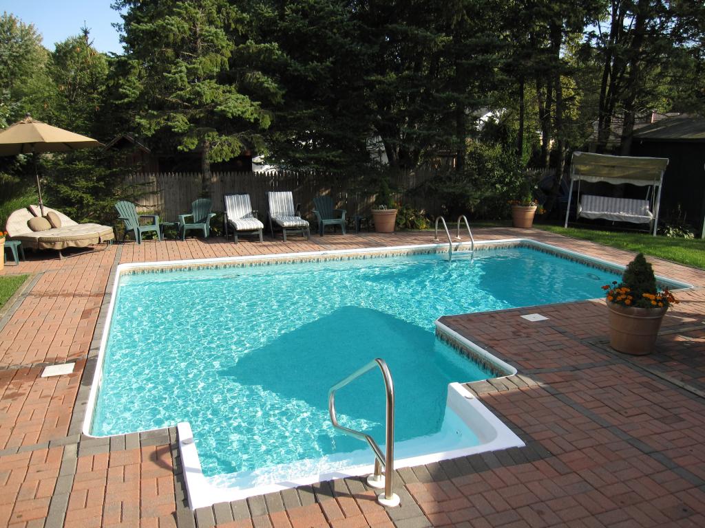 MLS #/Web ID: 2724920