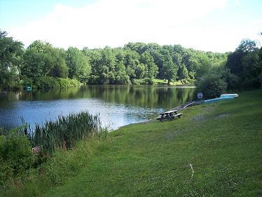 2 POND PL
