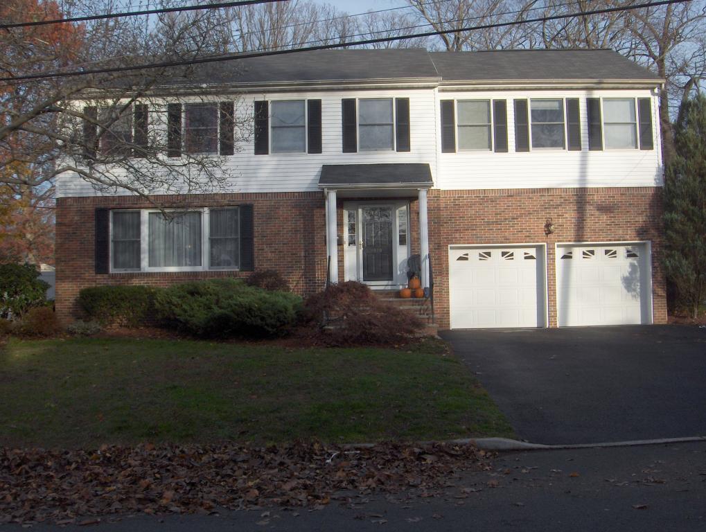 170 VINCENT ST