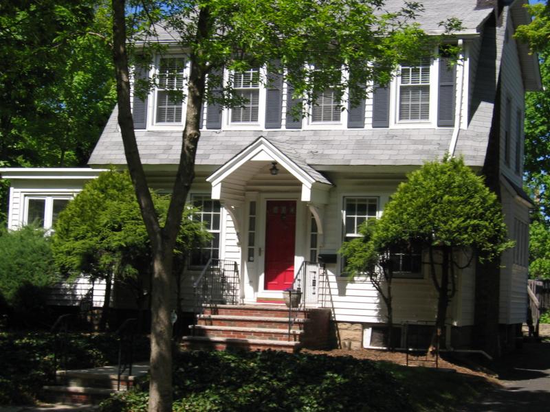MLS #/Web ID: 2730320