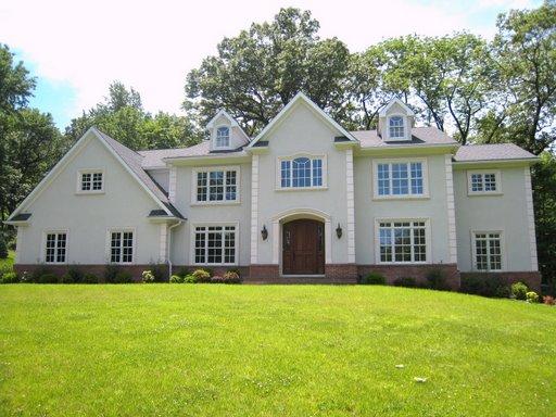 MLS #/Web ID: 2686621