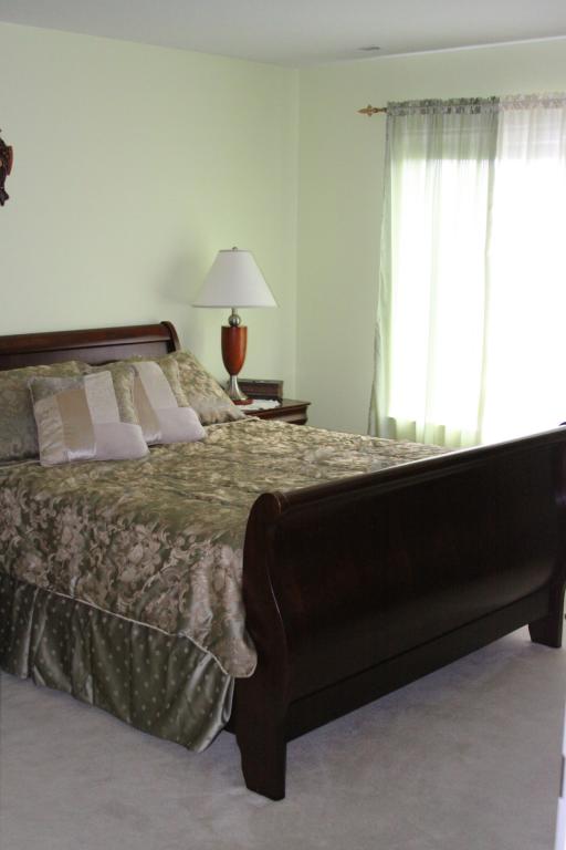 MLS #/Web ID: 2693921