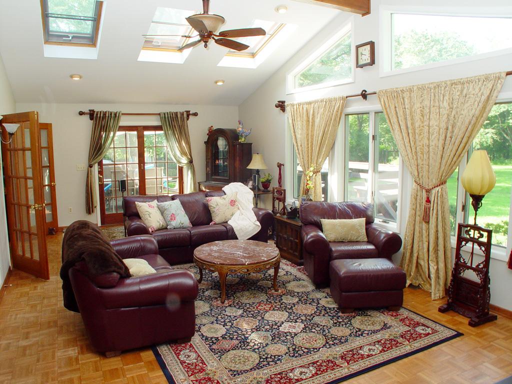 MLS #/Web ID: 2701721