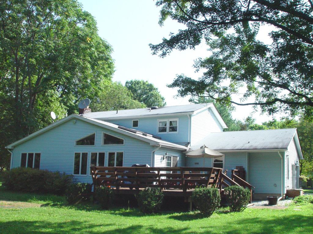 MLS #/Web ID: 2701721