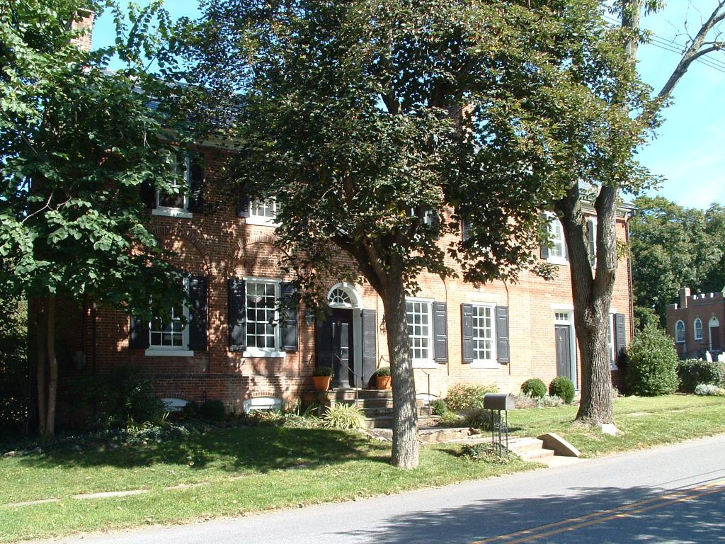 MLS #/Web ID: 2715921