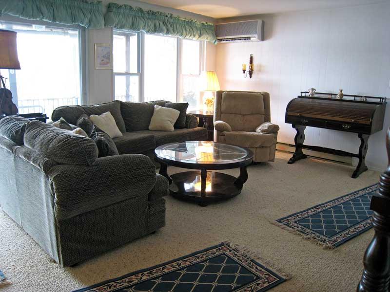 MLS #/Web ID: 2721921