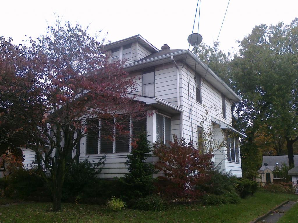 MLS #/Web ID: 2723821