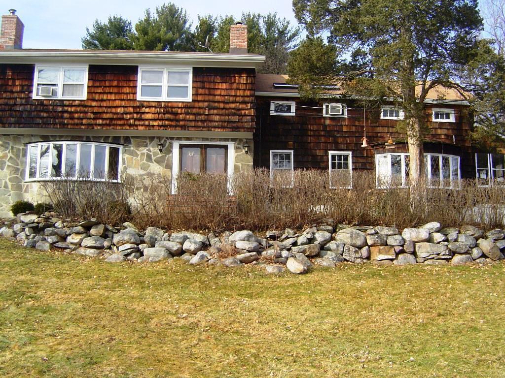 26 BLUEBERRY HILL RD