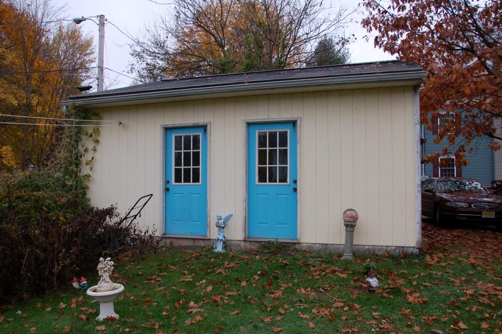 MLS #/Web ID: 2725921
