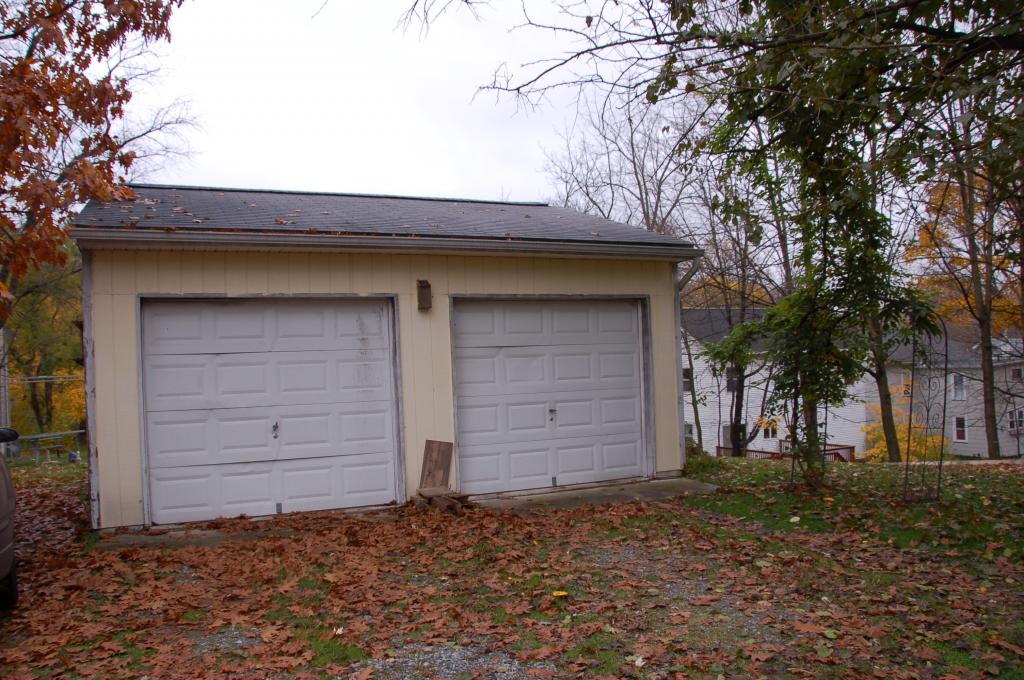 MLS #/Web ID: 2725921