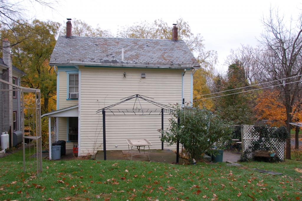 MLS #/Web ID: 2725921