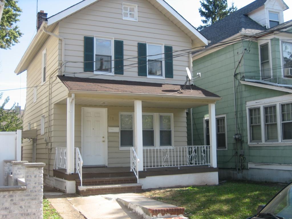 MLS #/Web ID: 2726521