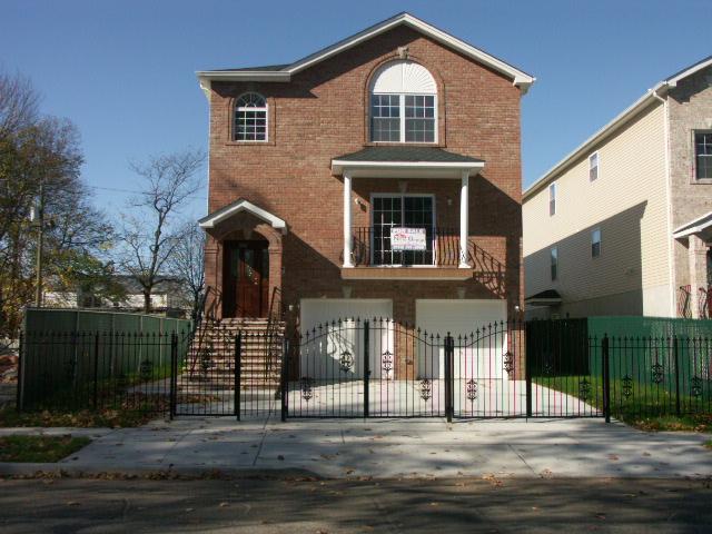 MLS #/Web ID: 2661522