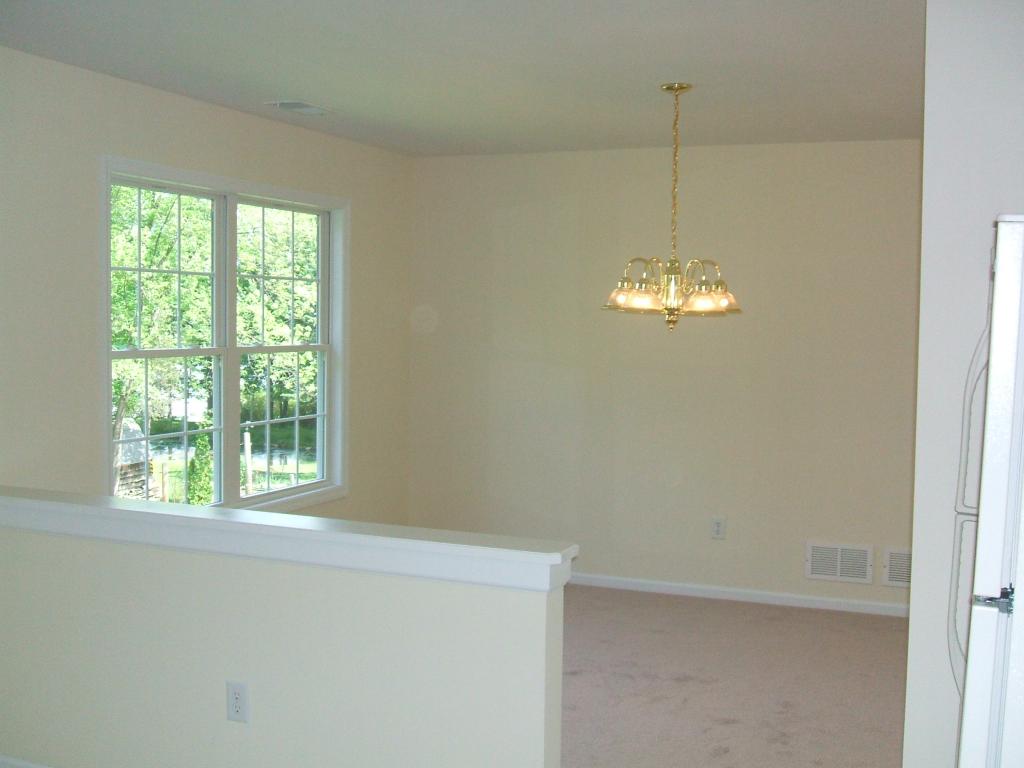 MLS #/Web ID: 2689422