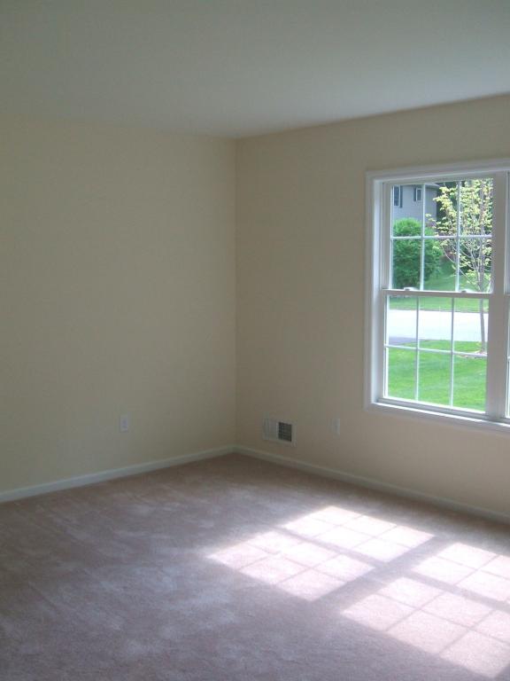 MLS #/Web ID: 2689422