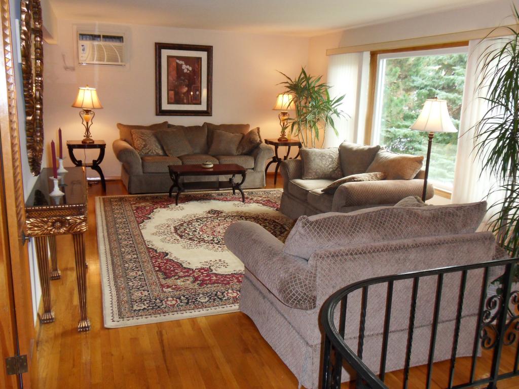 MLS #/Web ID: 2723222