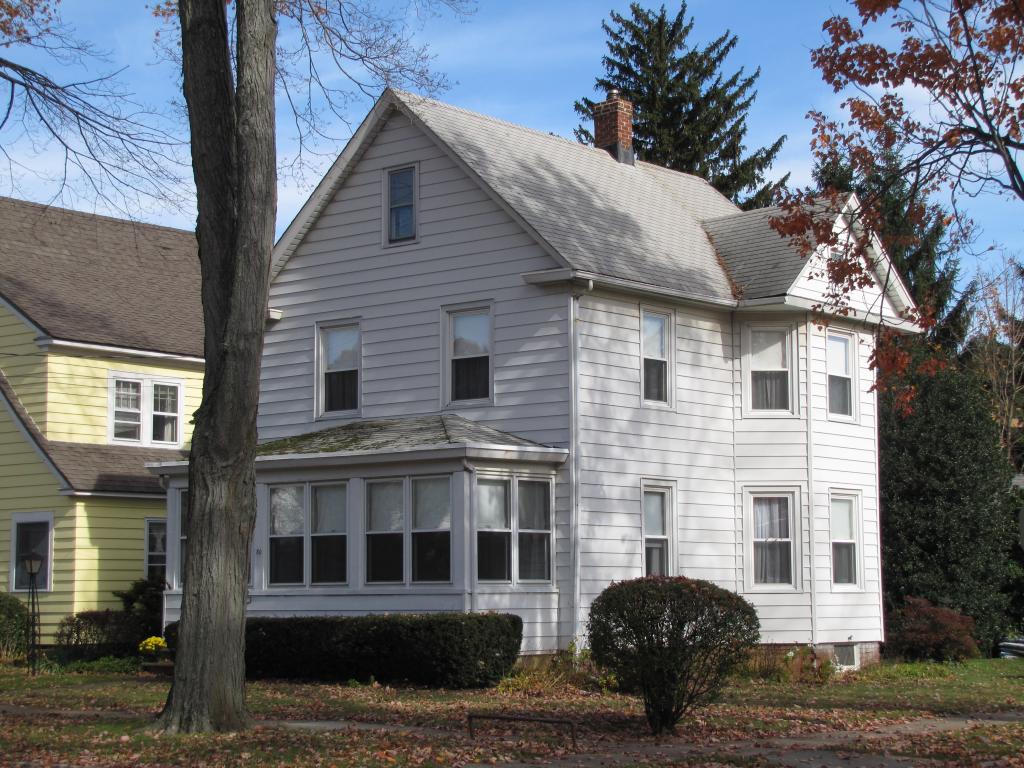 80 BAKER AVE