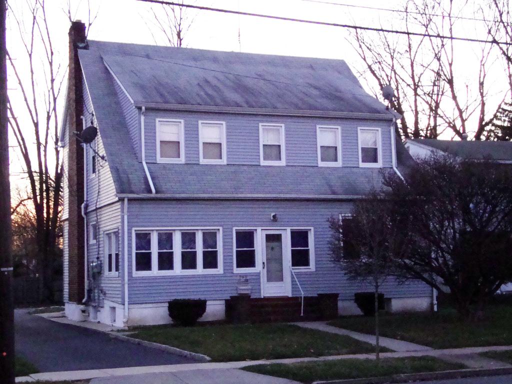 240 Leland Ave.