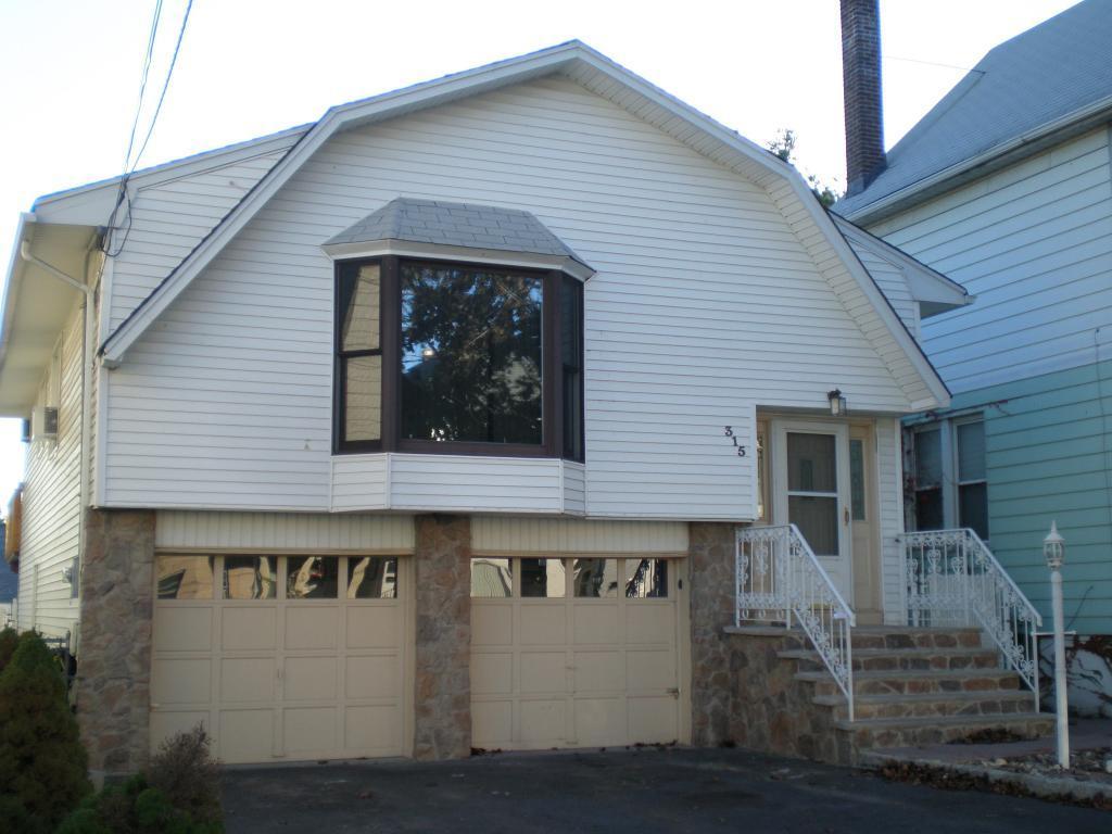 MLS #/Web ID: 2658523