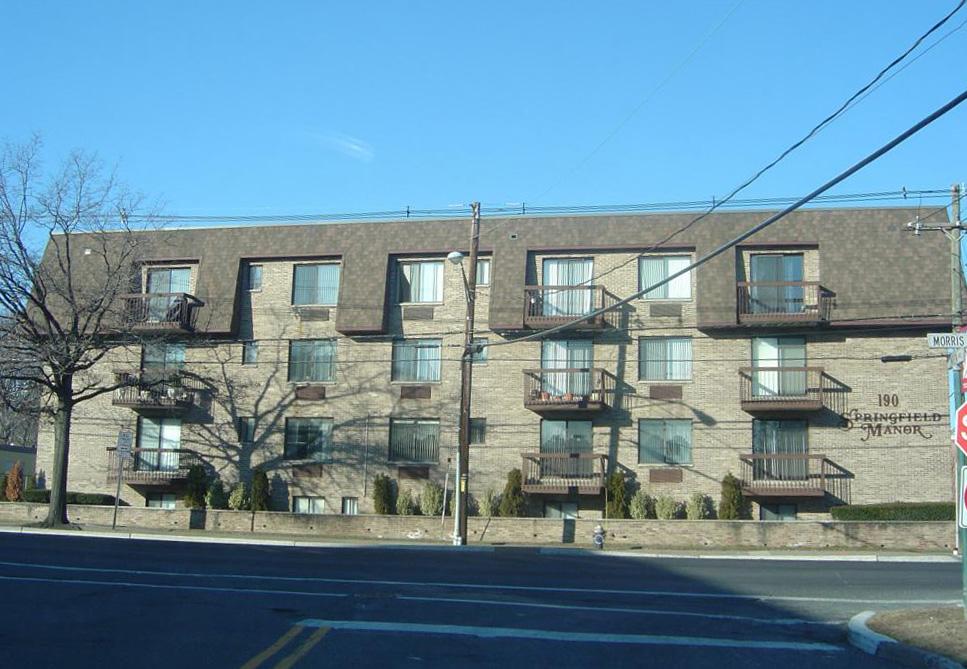 190 Morris Avenue Apt. 4E
