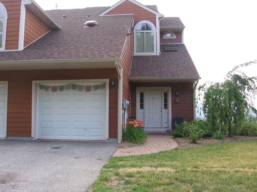 9 WIMBLEDON DR UNIT 2
