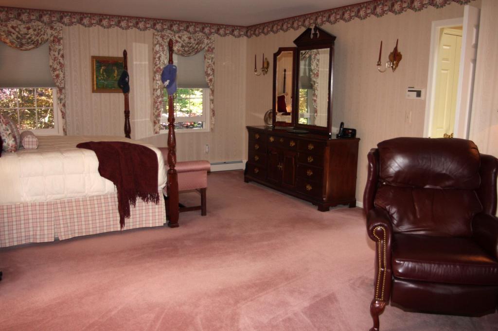 17 Beechwood Lane