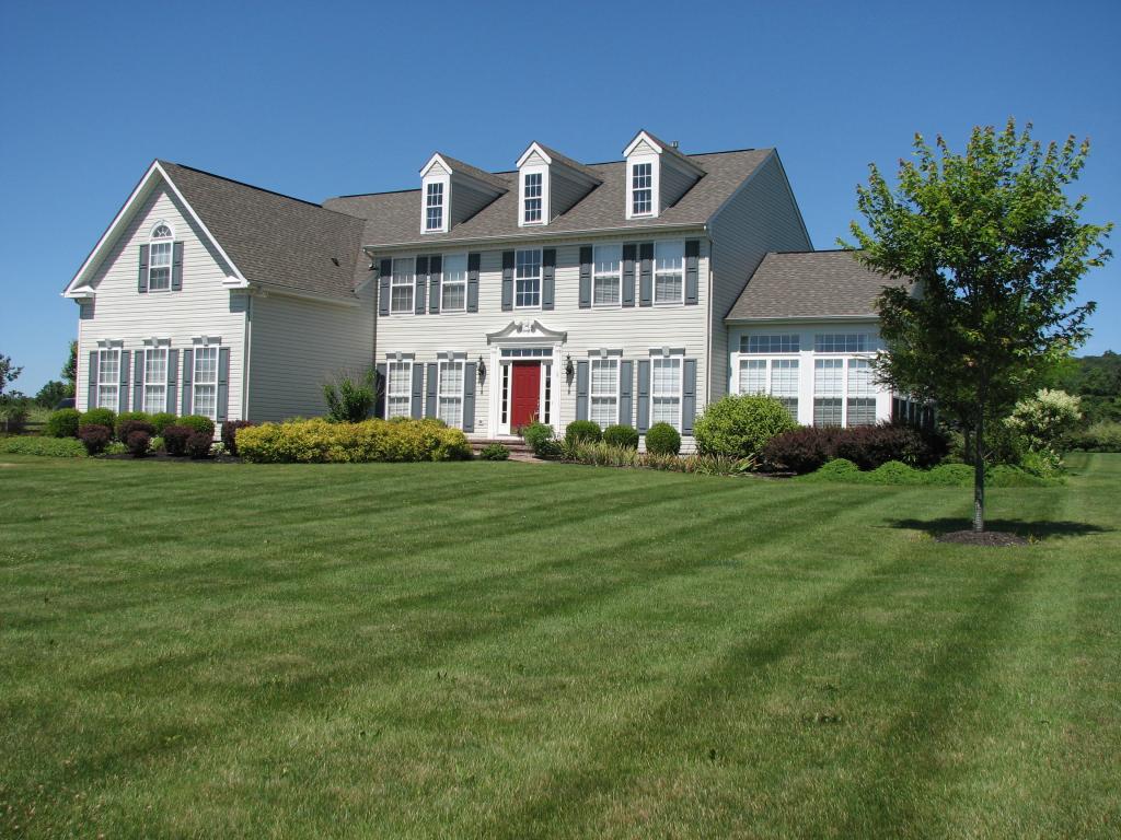 MLS #/Web ID: 2699223