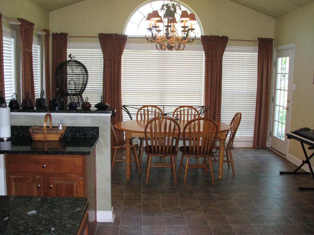 MLS #/Web ID: 2699223