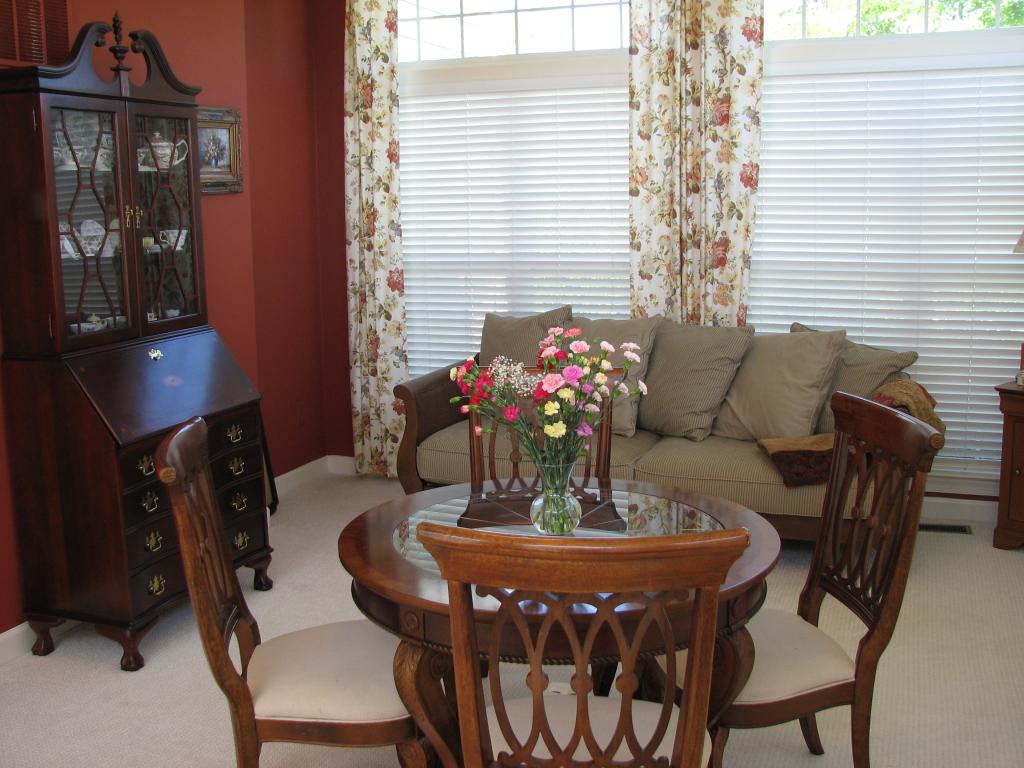 MLS #/Web ID: 2699223