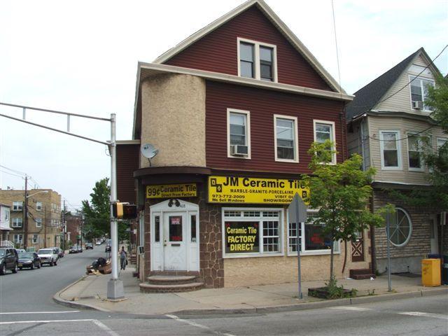 MLS #/Web ID: 2708423