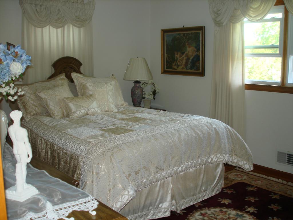 MLS #/Web ID: 2718323