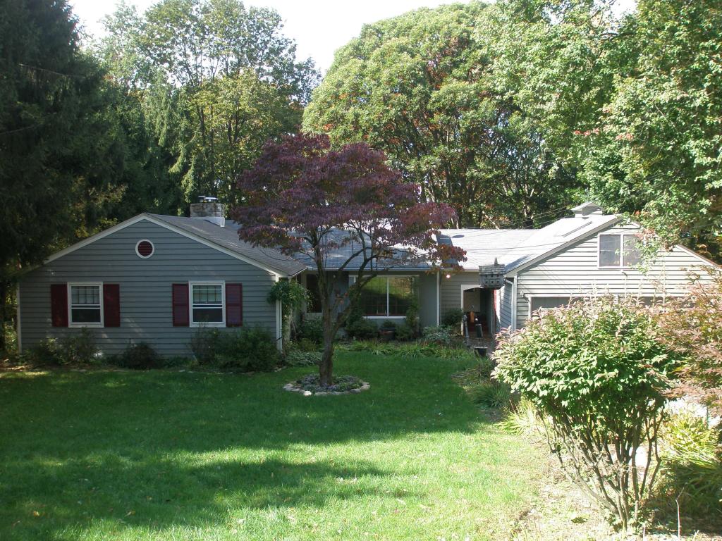 13 CHERRY TREE LN