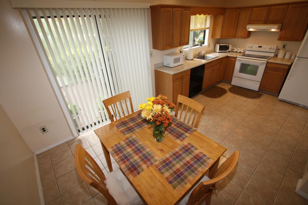 8147 ASHLAND CT